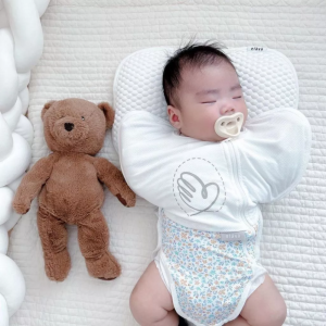 Nhong Chun Ho Chan Cho Be Bunny 2