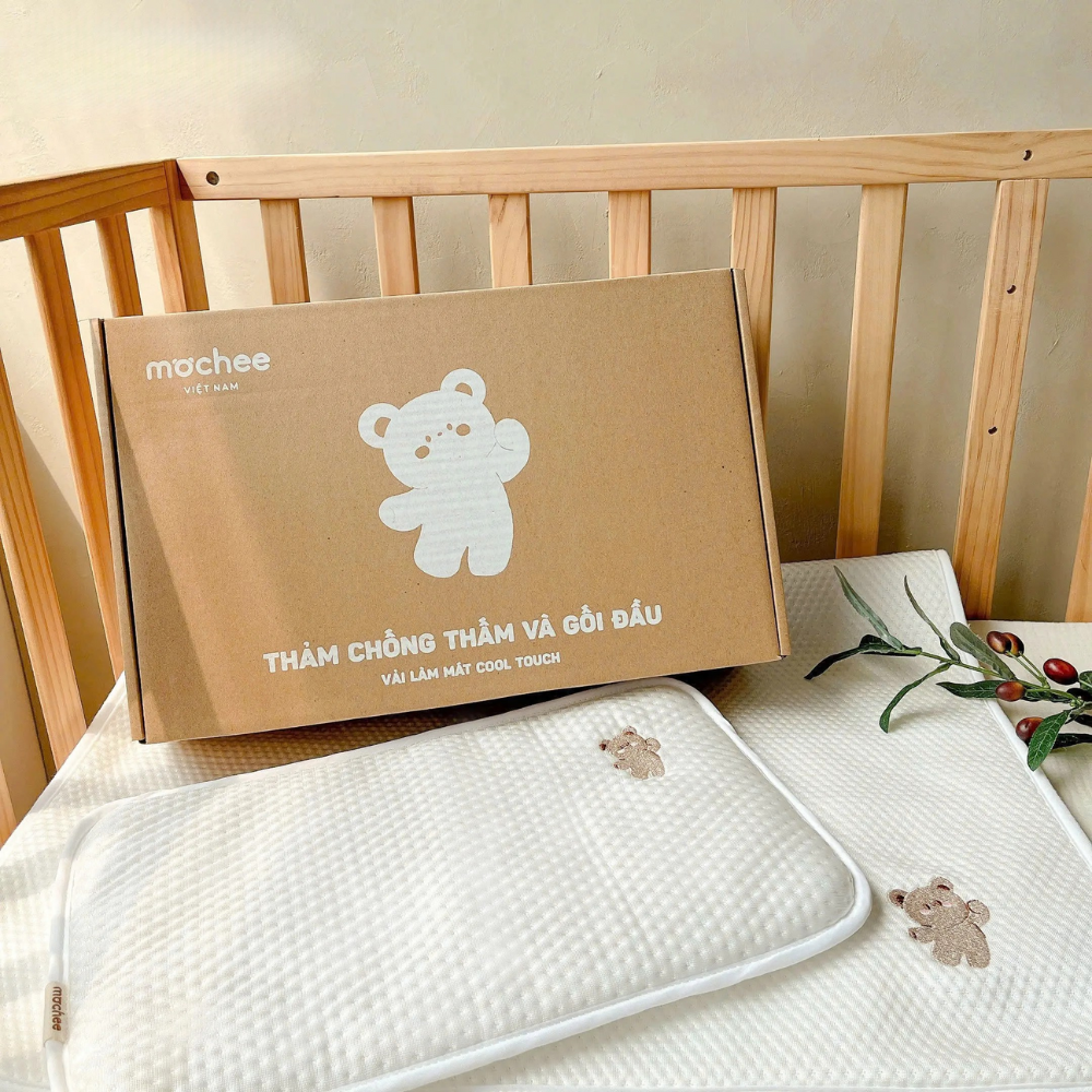 Set thảm nằm, gối đầu CoolTouch - Gấu thêu 3 Set Tham Nam Goi Dau Cooltouch Gau Theu 1