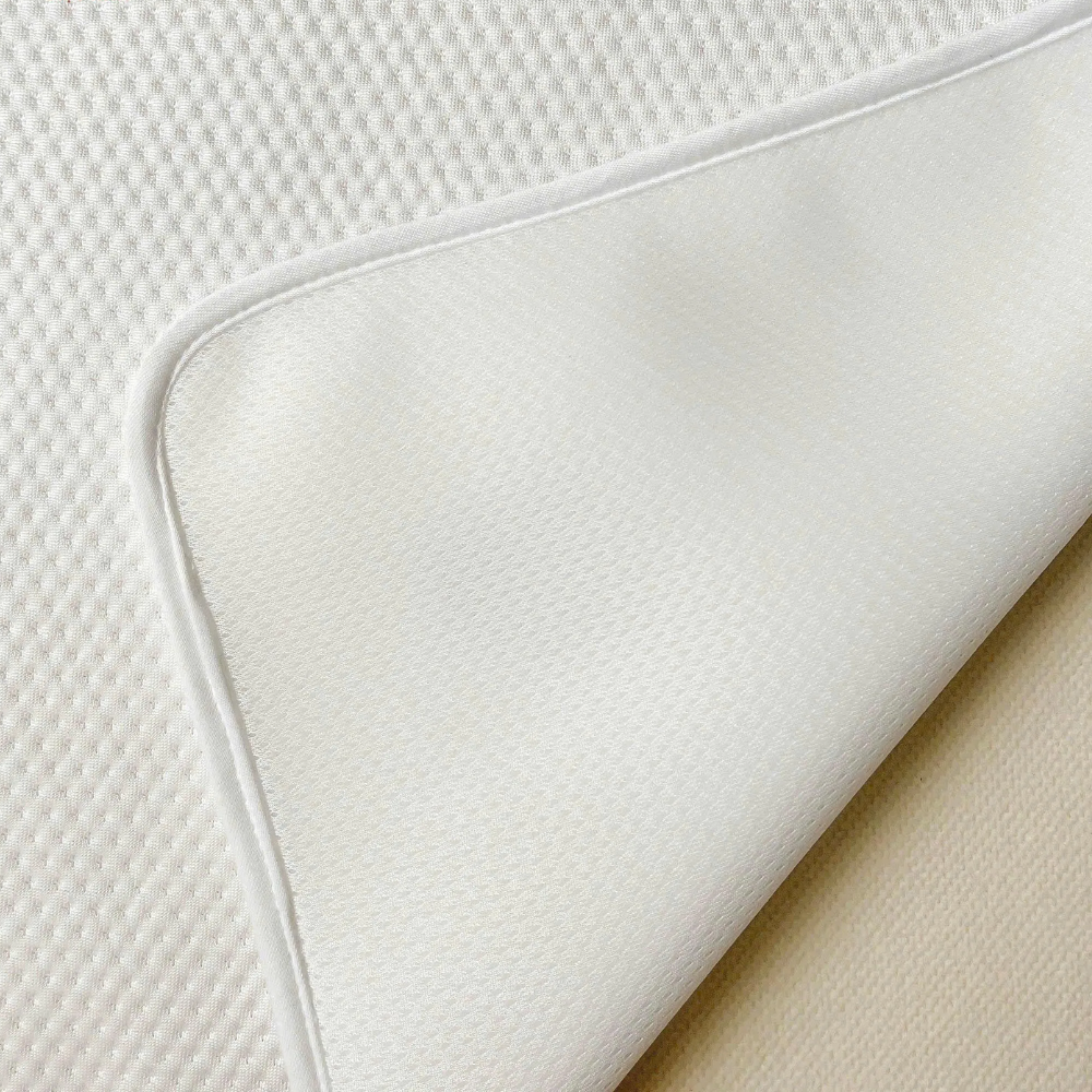 Thảm chống thấm Mochee Cool Touch - Gấu thêu 6 Tham Chong Tham Mochee Cool Touch Gau Theu 3