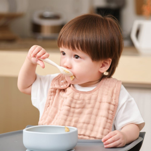 Yếm hình vuông vải bông 9 lớp 30x23cm - (Set 2 cái) 10 Yem Hinh Vuong Vai Bong 9 Lop 30x23cm Mau Nau Set 2 Cai 1